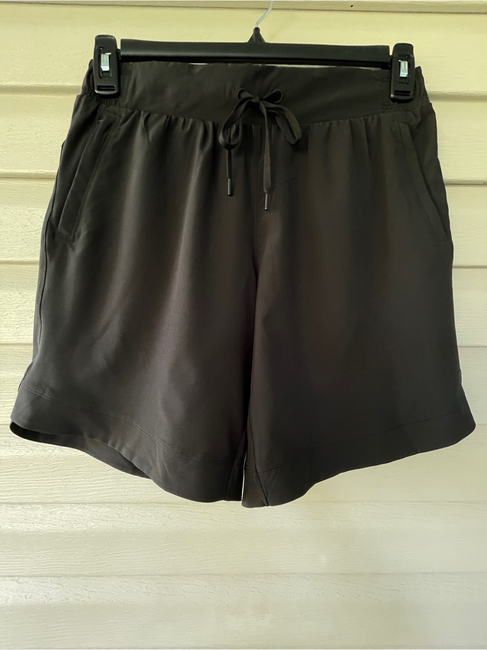 Calia Journey Collection Shorts Size Small NWT